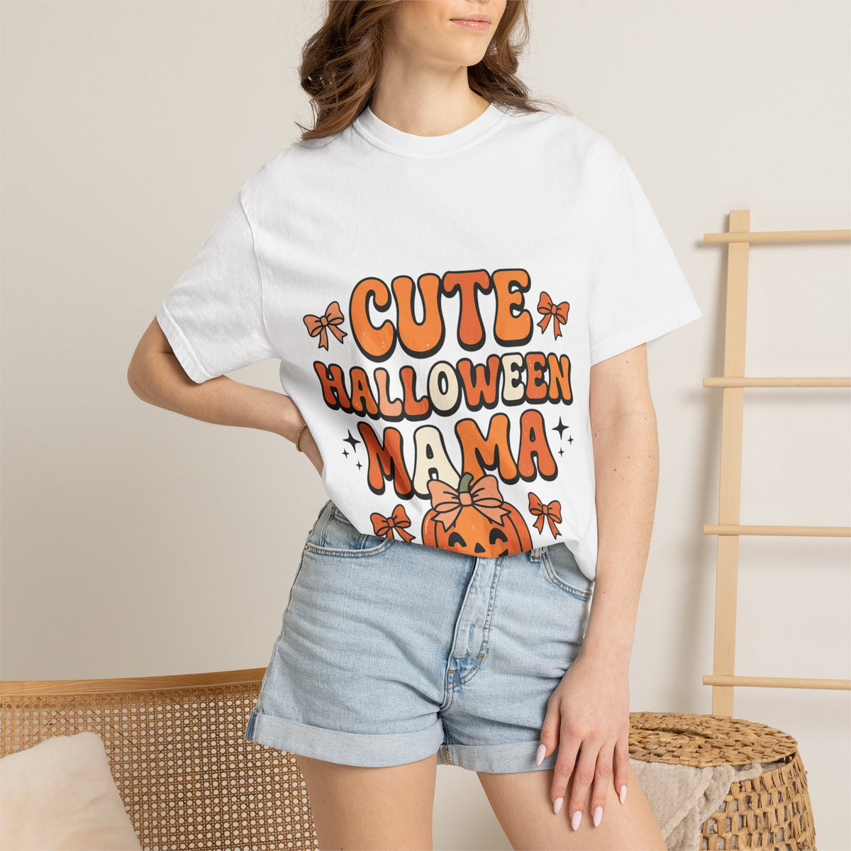Cute Halloween Mama T-Shirt — Pumpkin Mom Graphic Tee